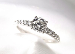 T&K様 エンゲージリングリング"